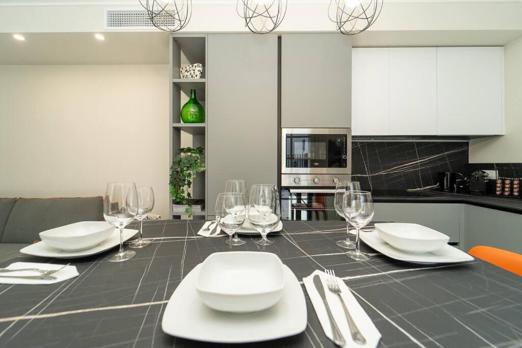 Apt 2 Min From The Cathedral With Private Parking Como Exterior photo